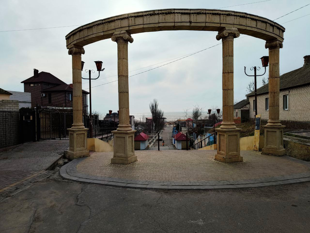 Спуск к пляжу